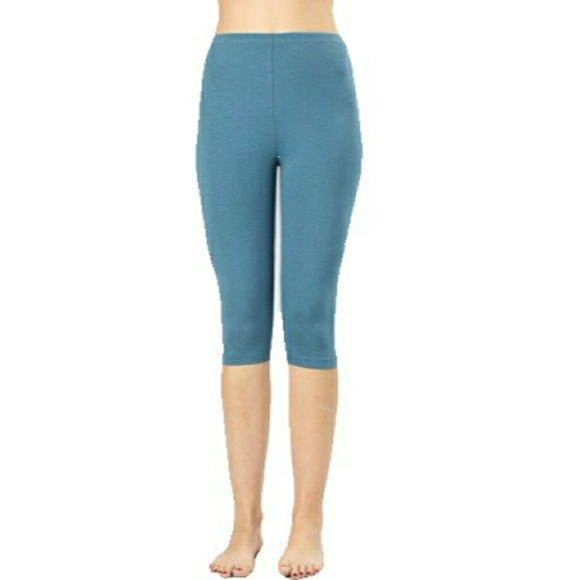 NEW - PREMIUM COTTON TITANIUM STRETCH CAPRIS - Picture 2 of 3